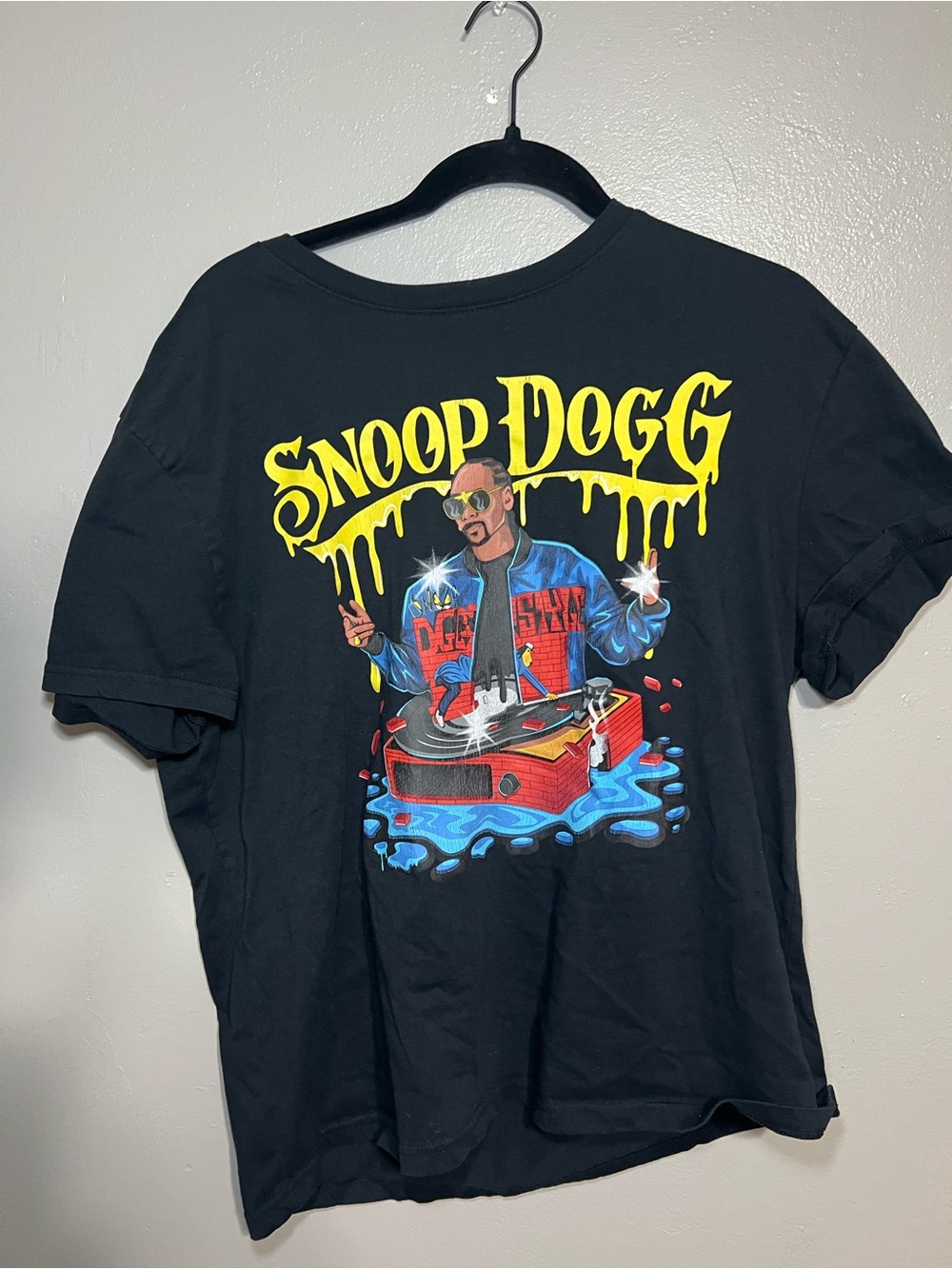 Dogg Supply Snoop Dogg Rap Hip Hop Logo Drip Graphic Men's T-Shirt Size: L